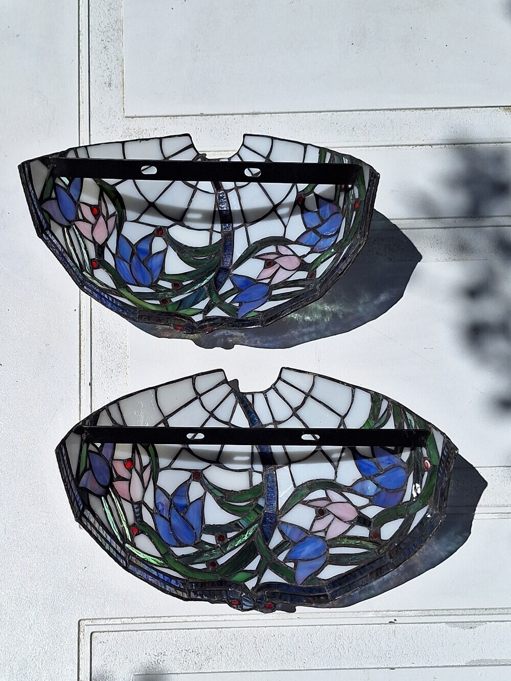 Tulip Flower Lamp Tiffany Style Stained Glass Wall Sconces - Picture 6 of 13